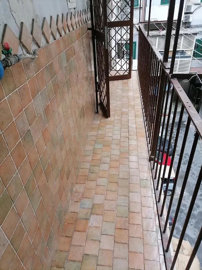 Caraty B&B Naples Italy